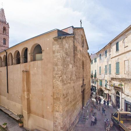 Centro Storico Carlo Alberto Alghero Exterior foto